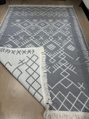 Alternative view of Clandras Serisi Çift Taraflı Saçaklı Futhark Desenli Pamuklu Dokuma Kilim