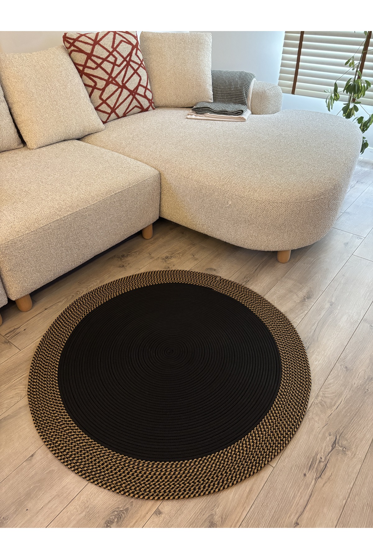 Dahlia Yuvarlak Jüt Halı – Siyah ve Doğal Renkli Örgü El Dokuması Kilim - Görsel 7