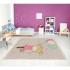Dijital Baskı Kaymaz Taban Makinede Yıkanabilir Balon Tutan Kız Desenli Çocuk Odası Halısı