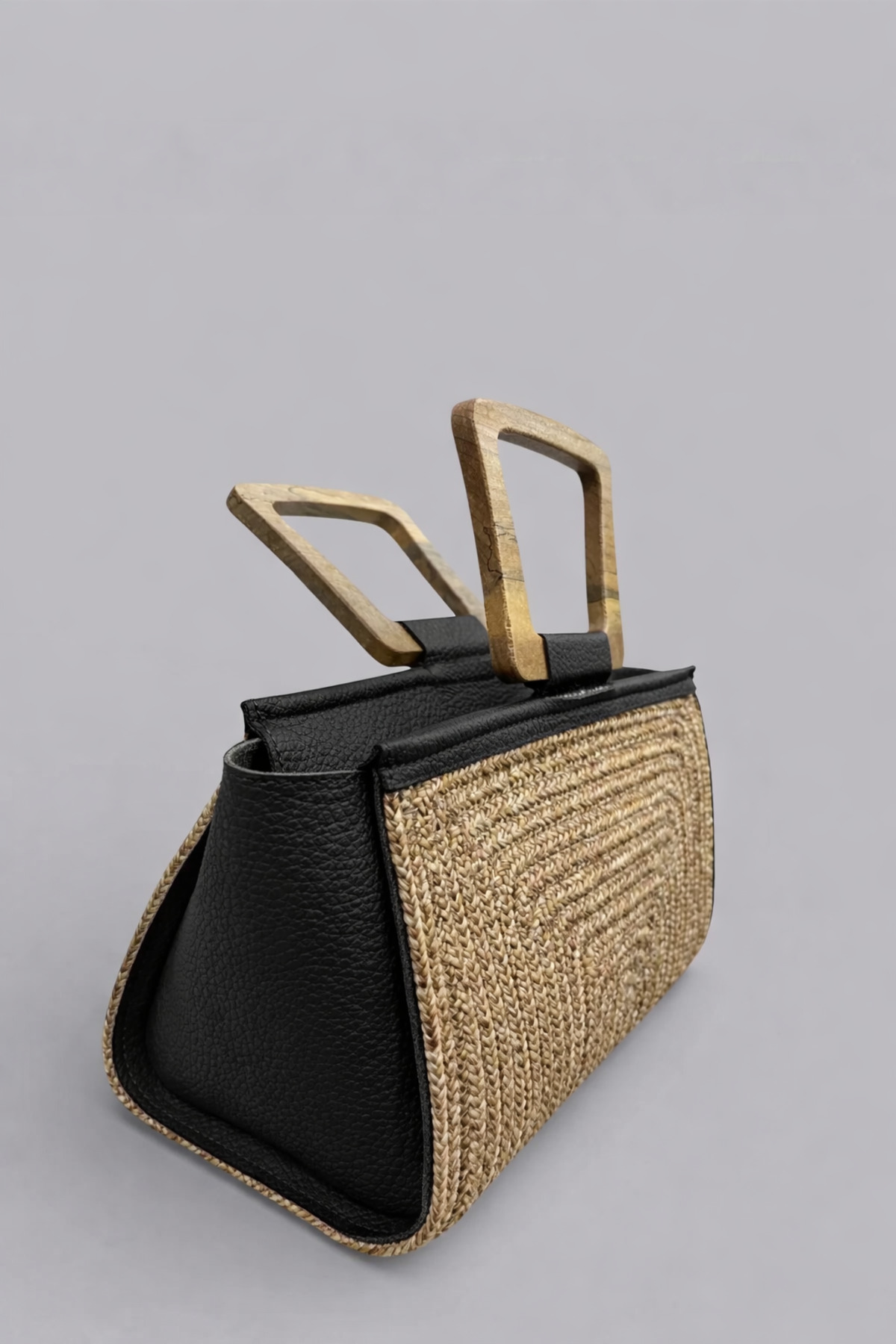 Alternative view of Noa Ekstra Hafif Halat Ahşap Saplı Hakiki Deri Detaylı Hasır Kadın El Çantası