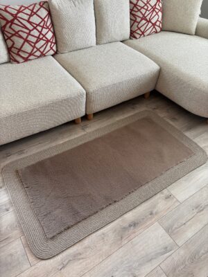 Puffy yumuşak dokulu kilim halısı hasır kenarlı detay