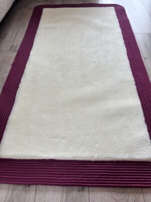 Puffy yumuşak dokulu kilim halısı hasır kenarlı detay