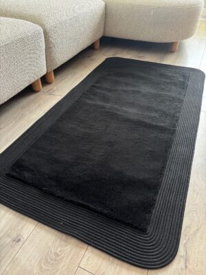 Puffy yumuşak dokulu kilim halısı hasır kenarlı detay