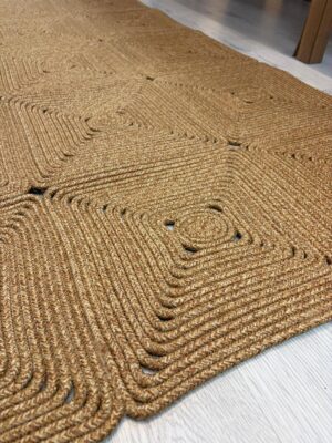 Mireya Dekoratif Hasır Jüt Kilim – Halat Örgü Dokulu, Geometrik Kare Desenli, El İşçiliği , Doğal Tasarım, Salon, Antre ve Ev Dekorasyonu İçin Kilim - Görsel 7